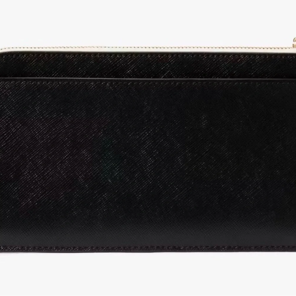 NWT Kate Spade Black Lucy Wristlet - Picture 2 of 5